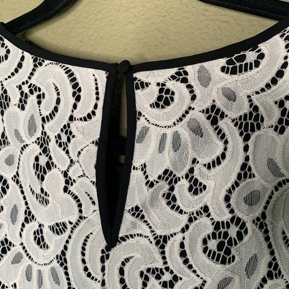 Alfani lace sleeve less top size 6 Fariy - Picture 7 of 10